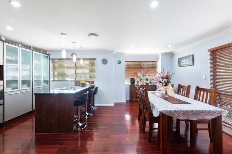 Photo of property in 3 Hornsey Avenue, Henderson, Auckland, 0612