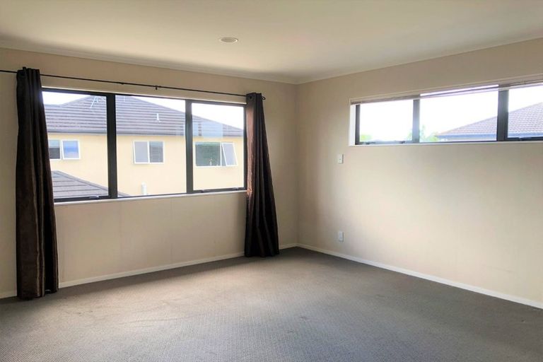 Photo of property in 20 Fergy Crescent, Wattle Downs, Auckland, 2103