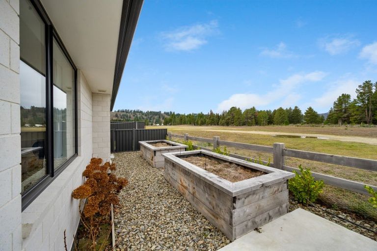 Photo of property in 4 Gards Place, Alexandra, 9320