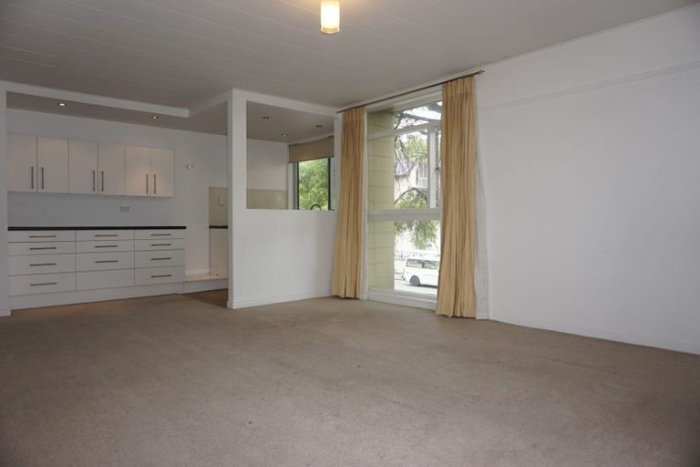 Photo of property in Garlinge Apartments, 14 Rhodes Street, Merivale, Christchurch, 8014