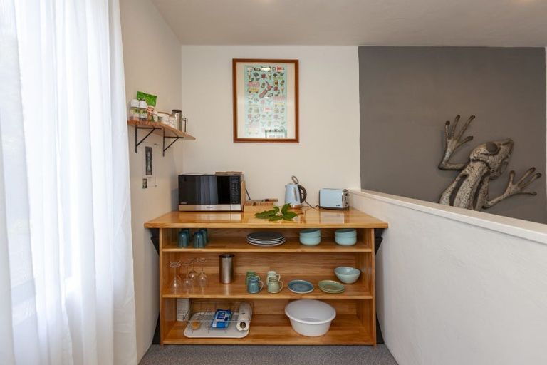 Photo of property in 105 Waterfall Road, Paraparaumu, 5032