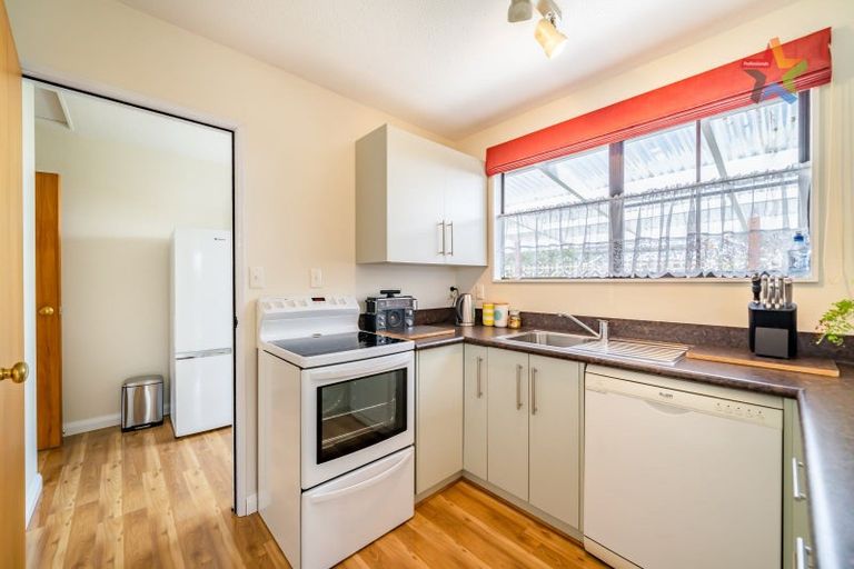 Photo of property in 1/5 Tilbury Street, Fairfield, Lower Hutt, 5011