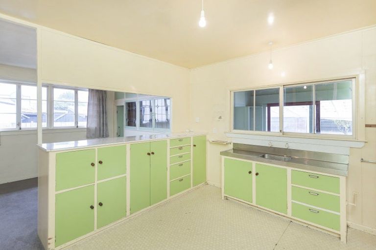 Photo of property in 73 Ormond Road, Whataupoko, Gisborne, 4010