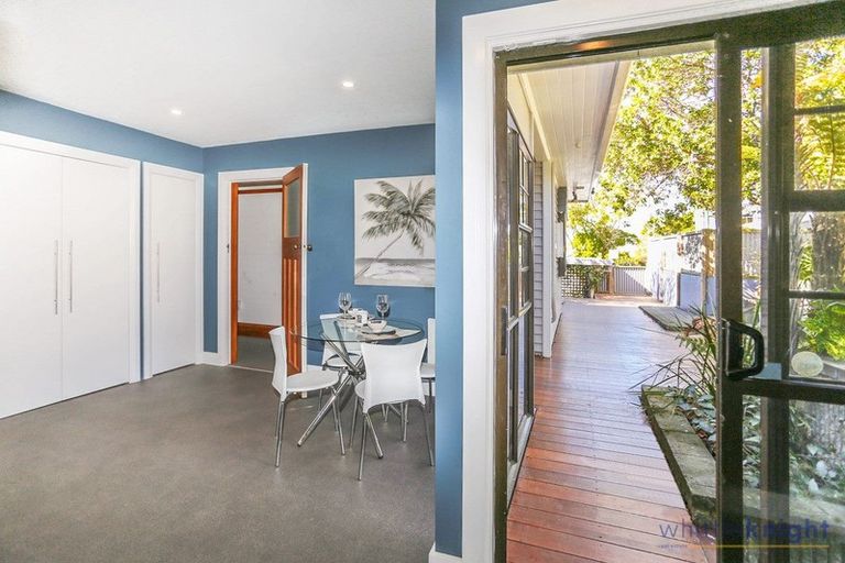 Photo of property in 18 Mount Pleasant Road, Mount Pleasant, Christchurch, 8081