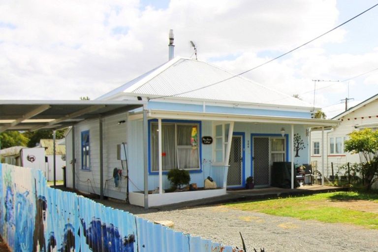 Photo of property in 200 High Street South, Carterton, 5713