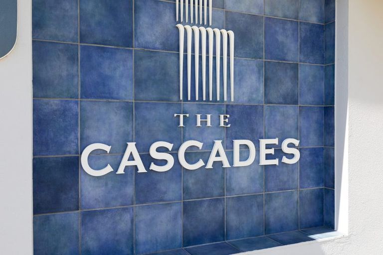 Photo of property in 12/19 Victoria Road, Mount Maunganui, 3116