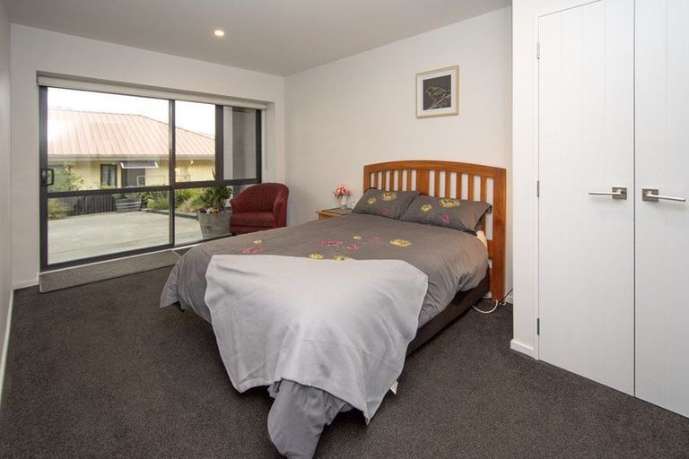 Photo of property in 53 Vernon Terrace, Hillsborough, Christchurch, 8022