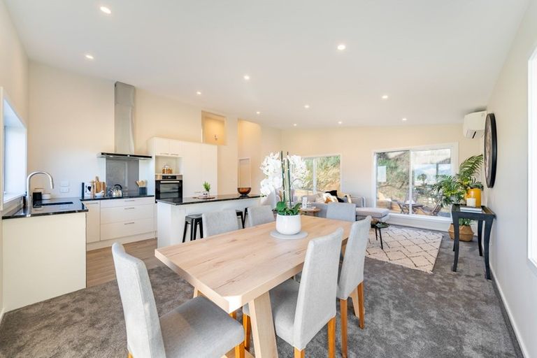 Photo of property in 70 Riverstone Drive, Riverstone Terraces, Upper Hutt, 5018