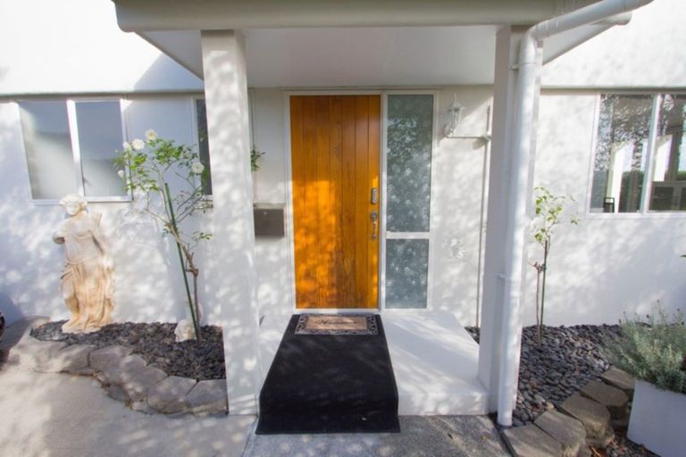 Photo of property in 7 Lowburn Place, Clover Park, Auckland, 2019