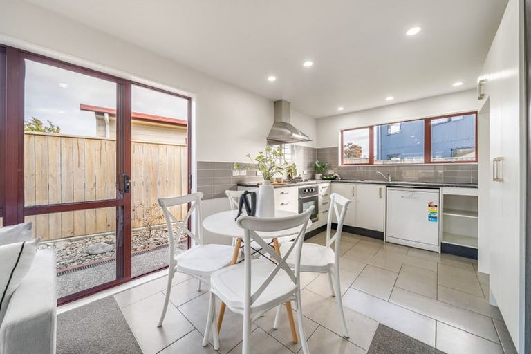 Photo of property in 59a Guthrie Street, Waterloo, Lower Hutt, 5011