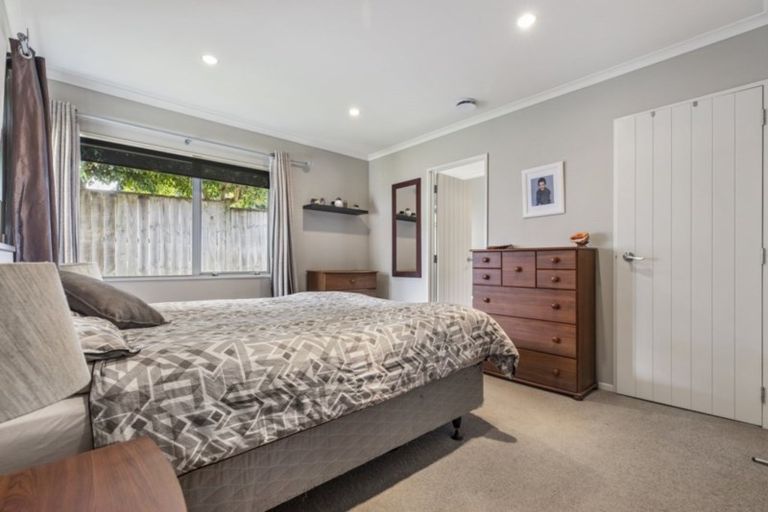 Photo of property in 13 Packspur Drive, Flat Bush, Auckland, 2016
