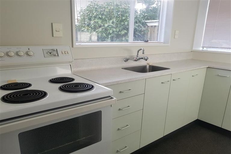 Photo of property in 1/44 Lonsdale Street, New Brighton, Christchurch, 8083