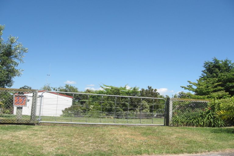 Photo of property in 17 Ngaparaoa Drive, Maketu, Te Puke, 3189