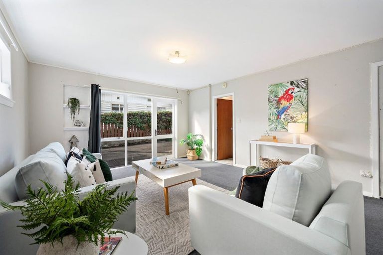 Photo of property in 144 Broderick Road, Johnsonville, Wellington, 6037