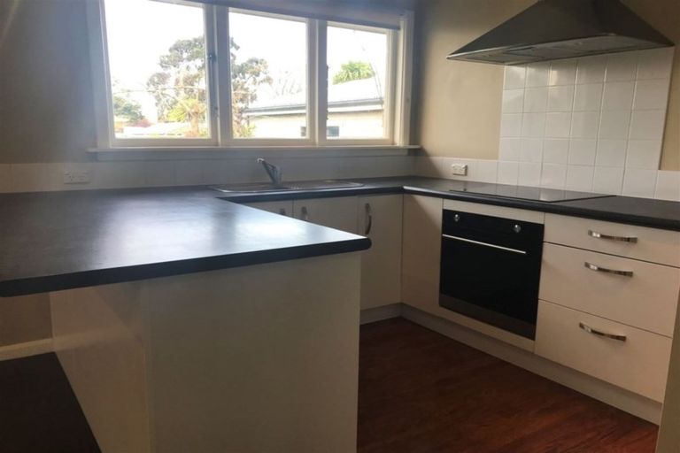 Photo of property in 24 Wilton Crescent, Bishopdale, Christchurch, 8053