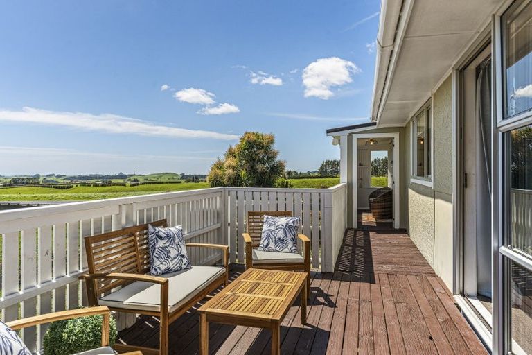 Photo of property in 401 Koru Road, Koru, New Plymouth, 4374