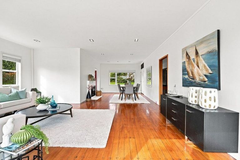 Photo of property in 308 Hurstmere Road, Takapuna, Auckland, 0622