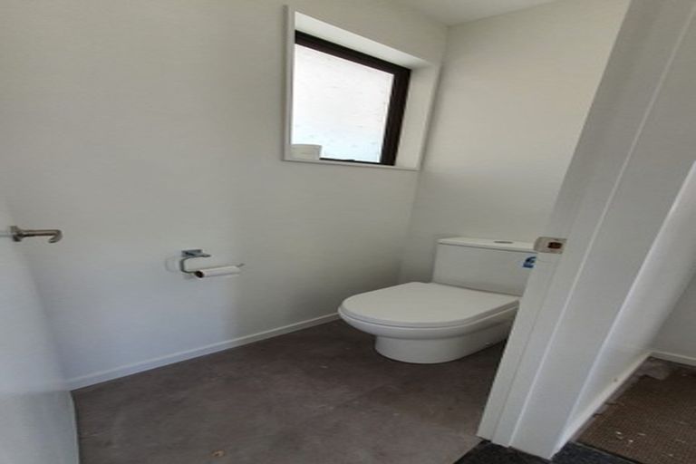 Photo of property in 1/260 Lincoln Road, Addington, Christchurch, 8024
