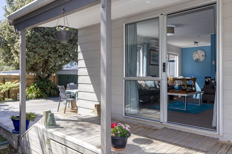 Photo of property in 3-5 Ruahine Street, Paraparaumu, 5032