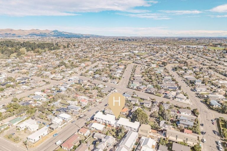 Photo of property in 2/12 Fleming Street, North New Brighton, Christchurch, 8083