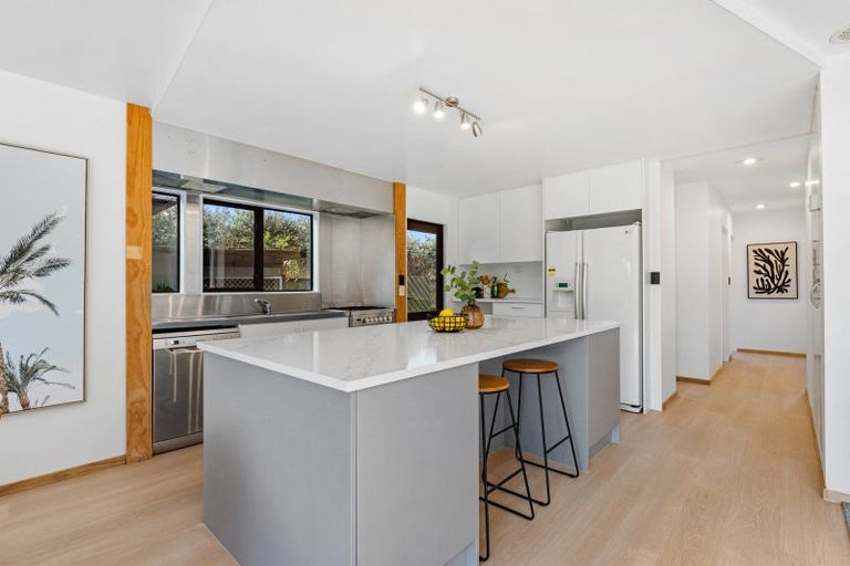 Photo of property in 14b Ngarimu Place, Mount Maunganui, 3116