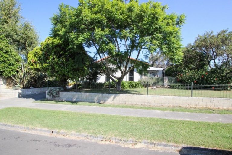 Photo of property in 3 Norrie Place, Tamatea, Napier, 4112