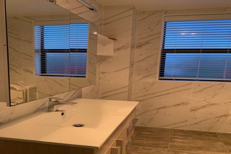Photo of property in 27 Geranium Avenue, Flat Bush, Auckland, 2019