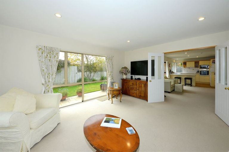 Photo of property in 29 Medway Street, Richmond, Christchurch, 8013