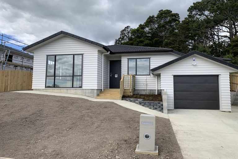 Photo of property in 20 Springhill Lane, Sunnyvale, Auckland, 0612