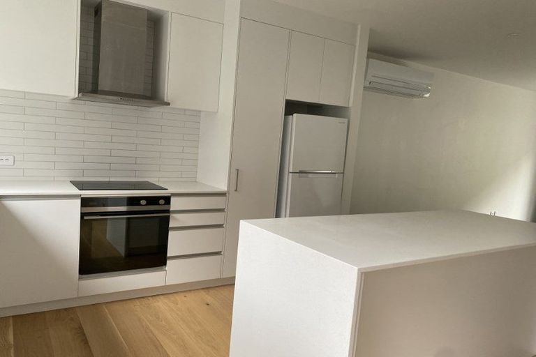 Photo of property in 6a Ferry Road, Days Bay, Lower Hutt, 5013