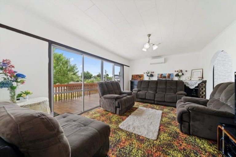 Photo of property in 31 Mervan Street, Mangere East, Auckland, 2024