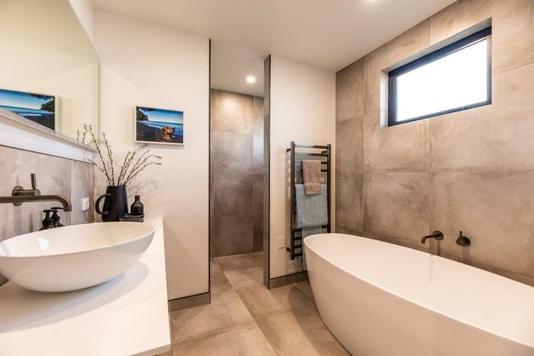 Photo of property in 105 Dillon Street, Waihi Beach, 3611