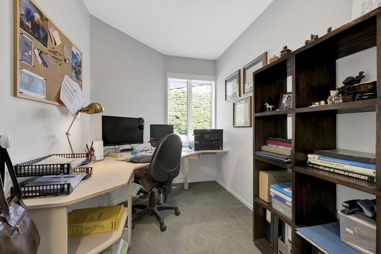 Photo of property in 32 Peacock Place, Swannanoa, Rangiora, 7475