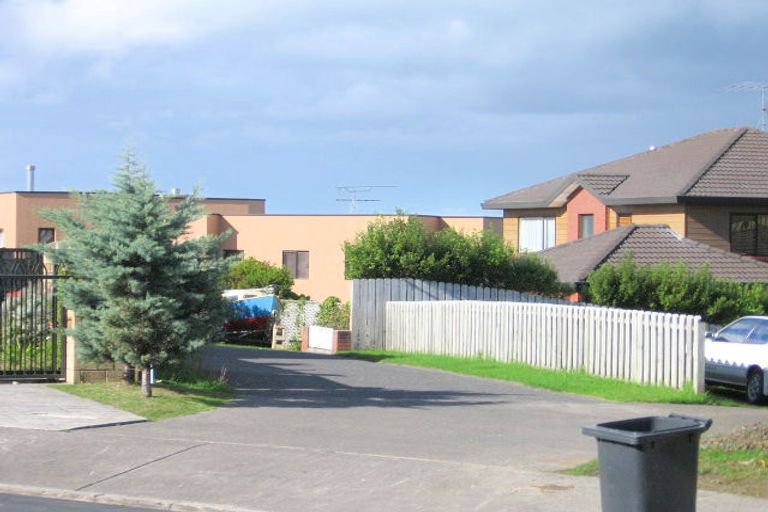 Photo of property in 22 Ascot Way, Orewa, 0931