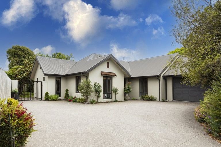 Photo of property in 70 Fairway Drive, Shirley, Christchurch, 8061