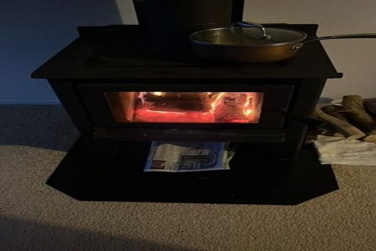 Photo of property in 5 Sandy Beach Road, Tinopai, 0593