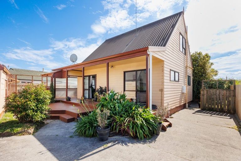 Photo of property in 85 Geraldine Crescent, Cloverlea, Palmerston North, 4412