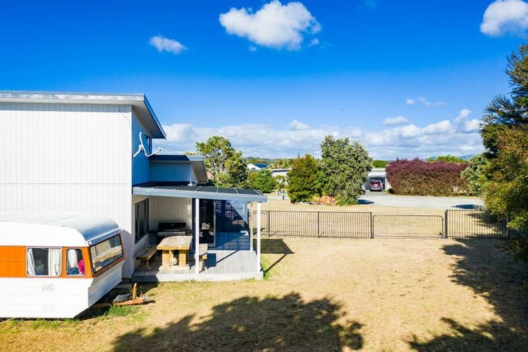 Photo of property in 12 Ti Tree Place, Mangawhai Heads, Mangawhai, 0505