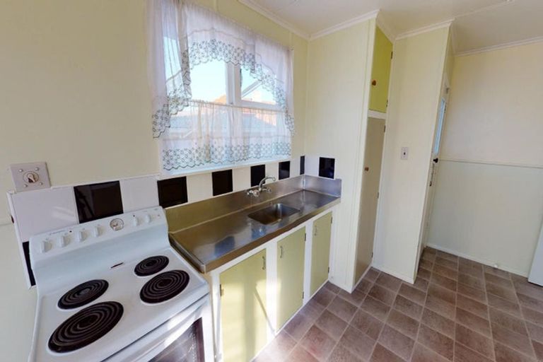 Photo of property in 4a Warwick Place, Awapuni, Palmerston North, 4412