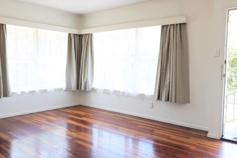 Photo of property in 4/54a Northboro Road, Belmont, Auckland, 0622