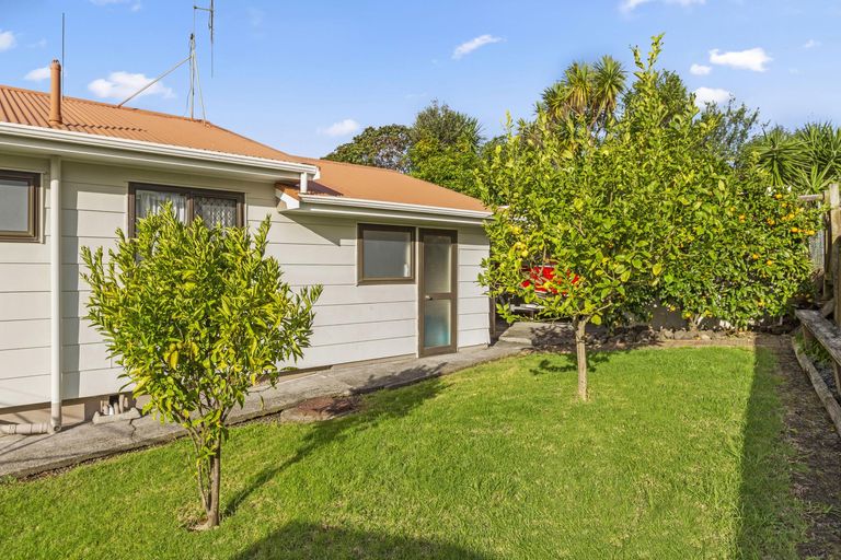 Photo of property in 20 James Street, Raglan, 3225