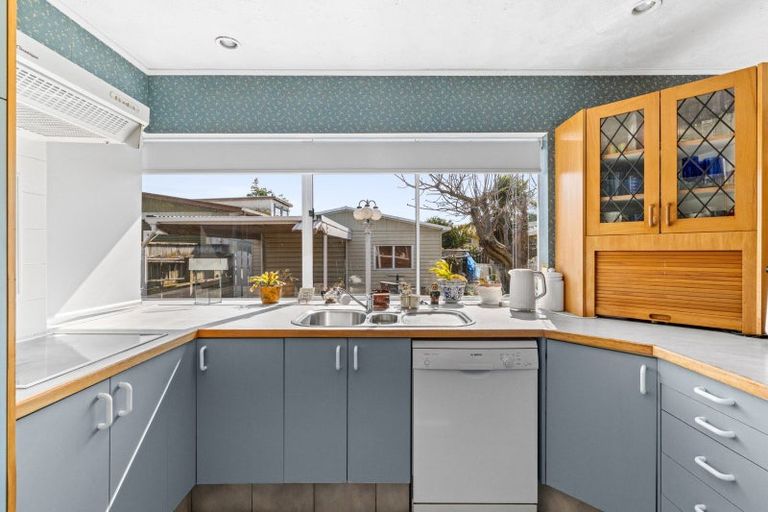 Photo of property in 5 Whitby Crescent, Flaxmere, Hastings, 4120