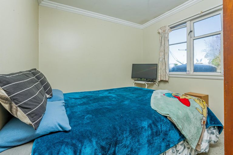 Photo of property in 12 Lawton Road, Newbury, Feilding, 4775
