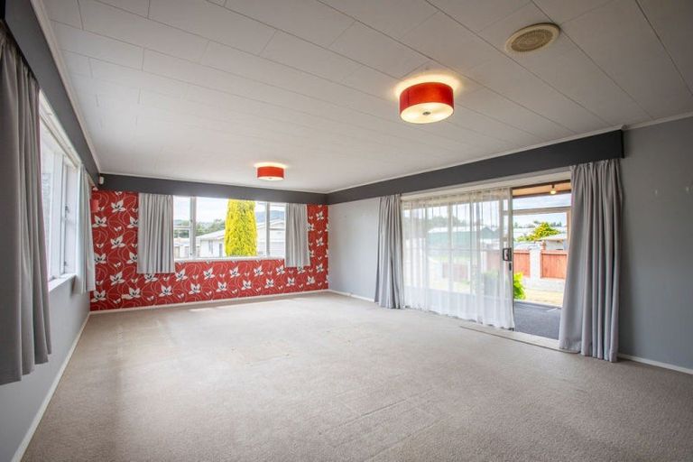 Photo of property in 16 Moore Street, Ohakune, 4625