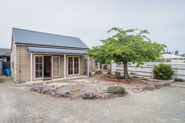Photo of property in 49a-b James Street, Kensington, Timaru, 7910