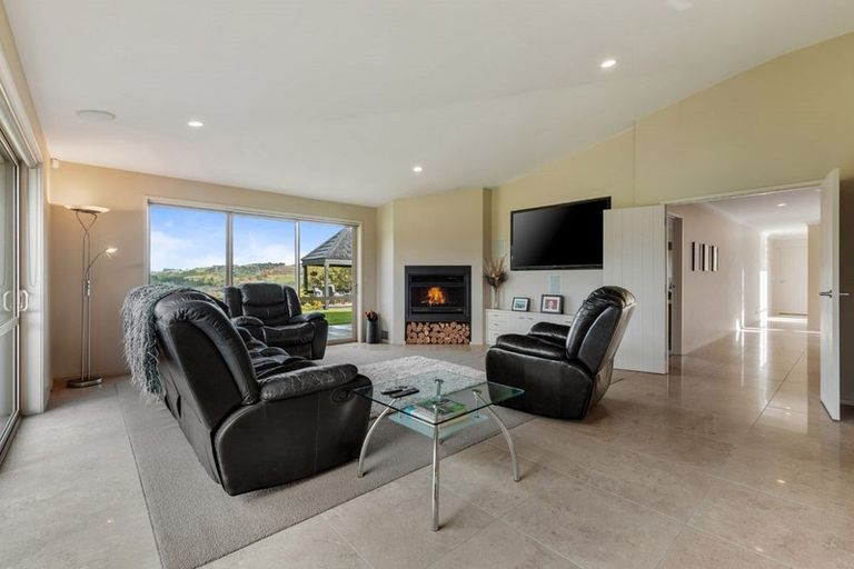 Photo of property in 25d Lockwood Road, Hunua, Papakura, 2583