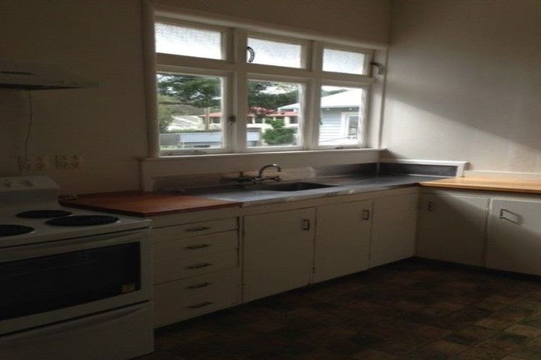 Photo of property in 8 Mount Albert Road, Mount Albert, Auckland, 1025