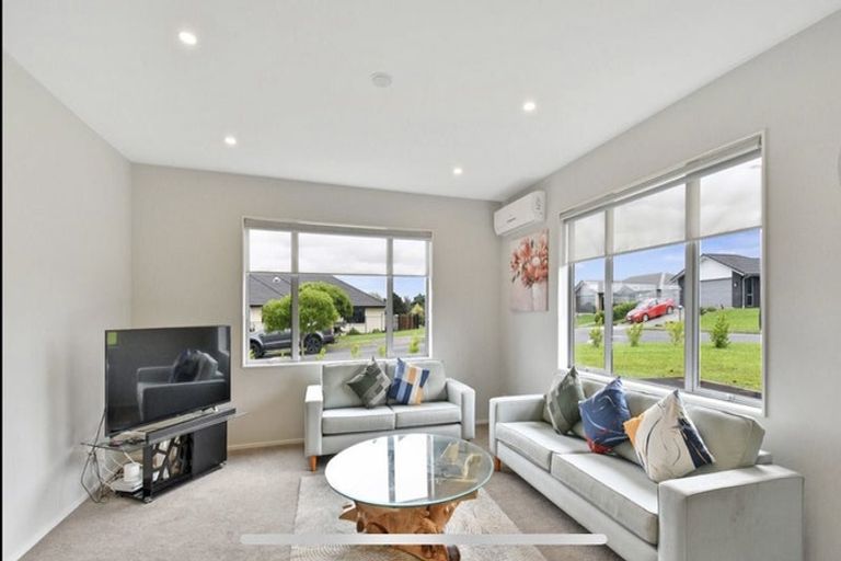 Photo of property in 3 Millbrae Place, Pokeno, 2402