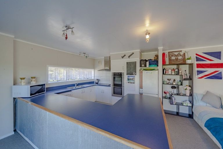Photo of property in 36 Owen Street, Tikokino, Waipawa, 4273