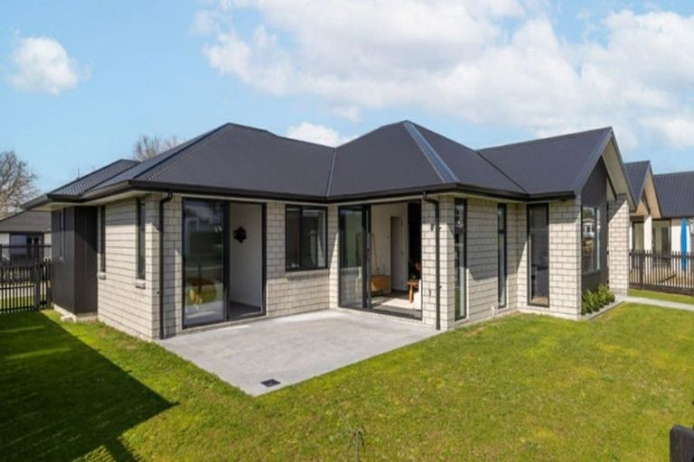 Photo of property in 2 Warren Lane, Morrinsville, 3300